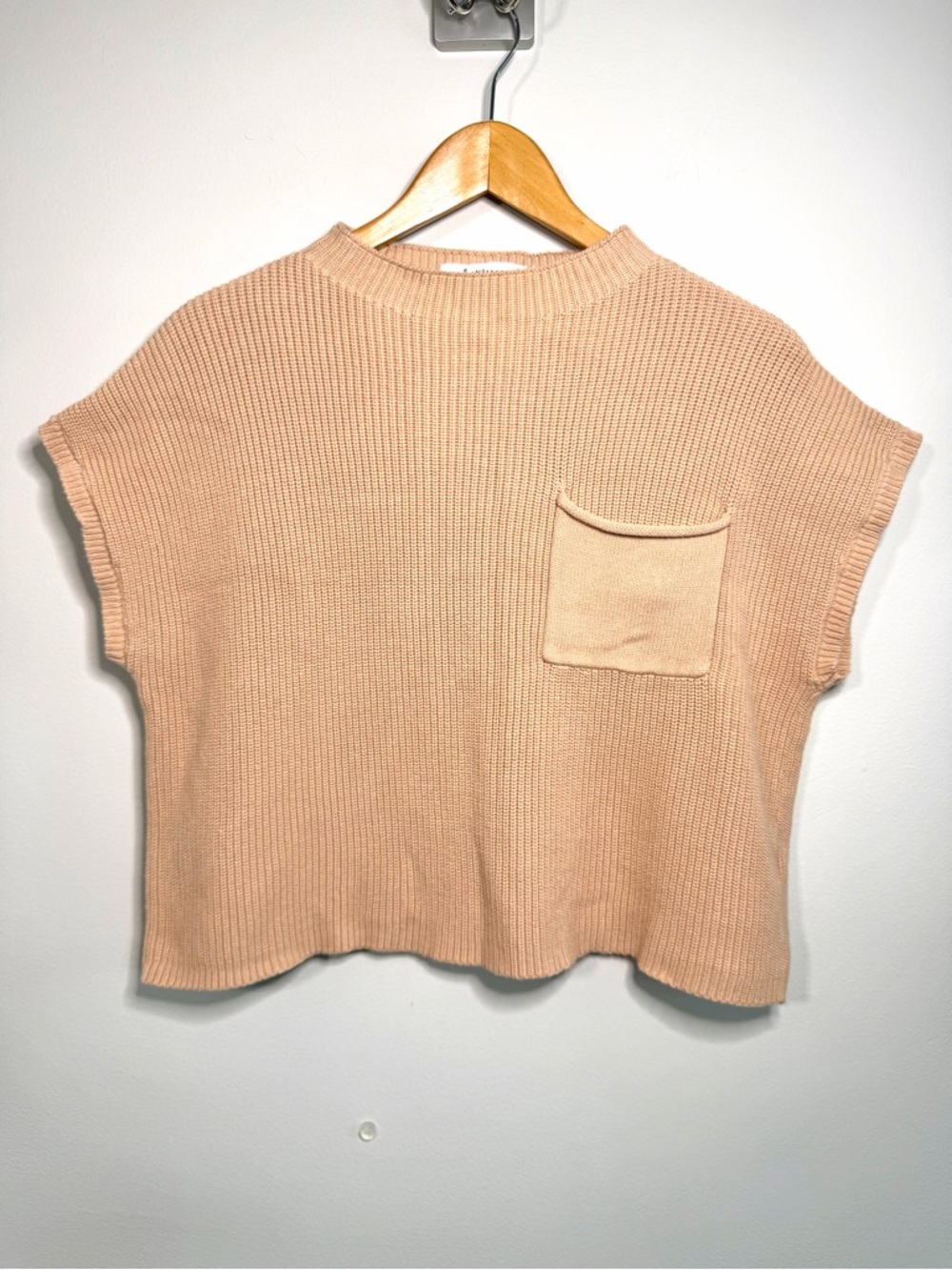 Anrabess Boxy Cropped Short Cap Sleeve Ribbes Knit Top  Beige Front Pocket XL